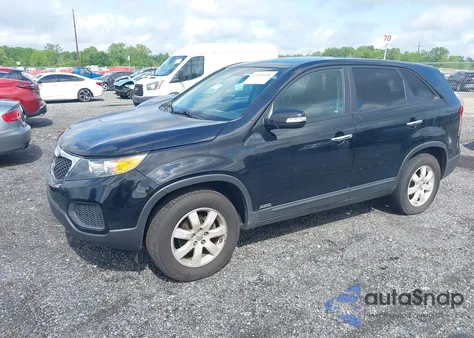 2013 Kia Sorento Lx z USA, uszkodzony, nr VIN 5XYKTCA66DG397153